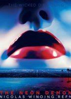 The Neon Demon 2016 movie nude scenes