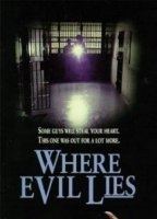 Where Evil Lies 1995 movie nude scenes