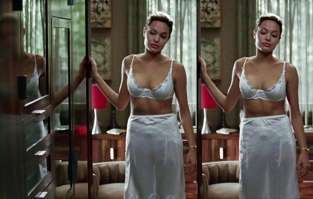 Naked Angelina Jolie In Mr And Mrs Smith