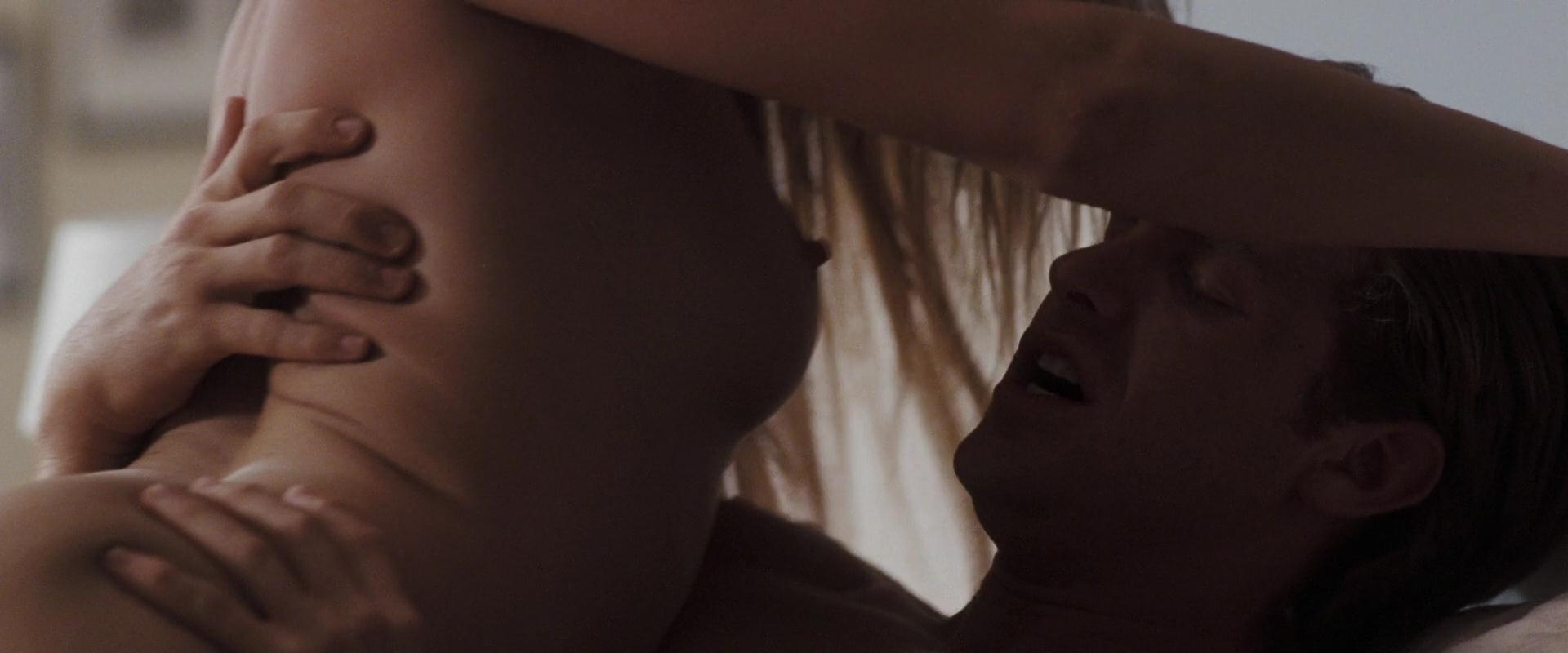 Naked Amber Heard In The Informers