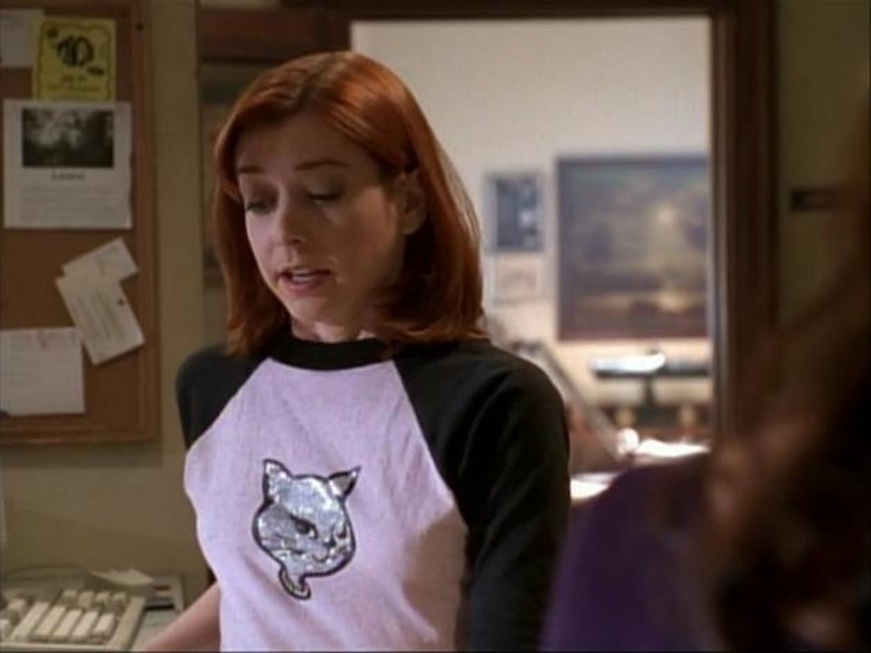 Naked Alyson Hannigan In Buffy The Vampire Slayer