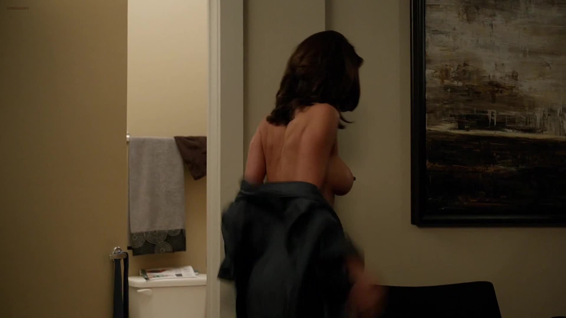 Naked Alana De La Garza In Are You Here 9965