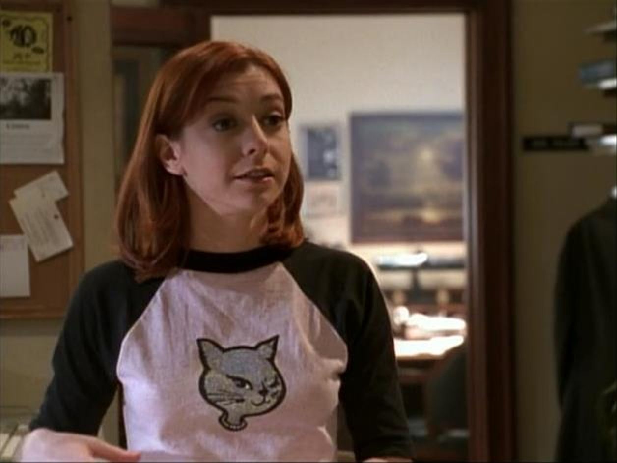 Naked Alyson Hannigan In Buffy The Vampire Slayer