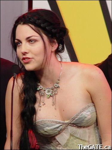 Naked Amy Lee Added 07192016 By Pepelepu 2709