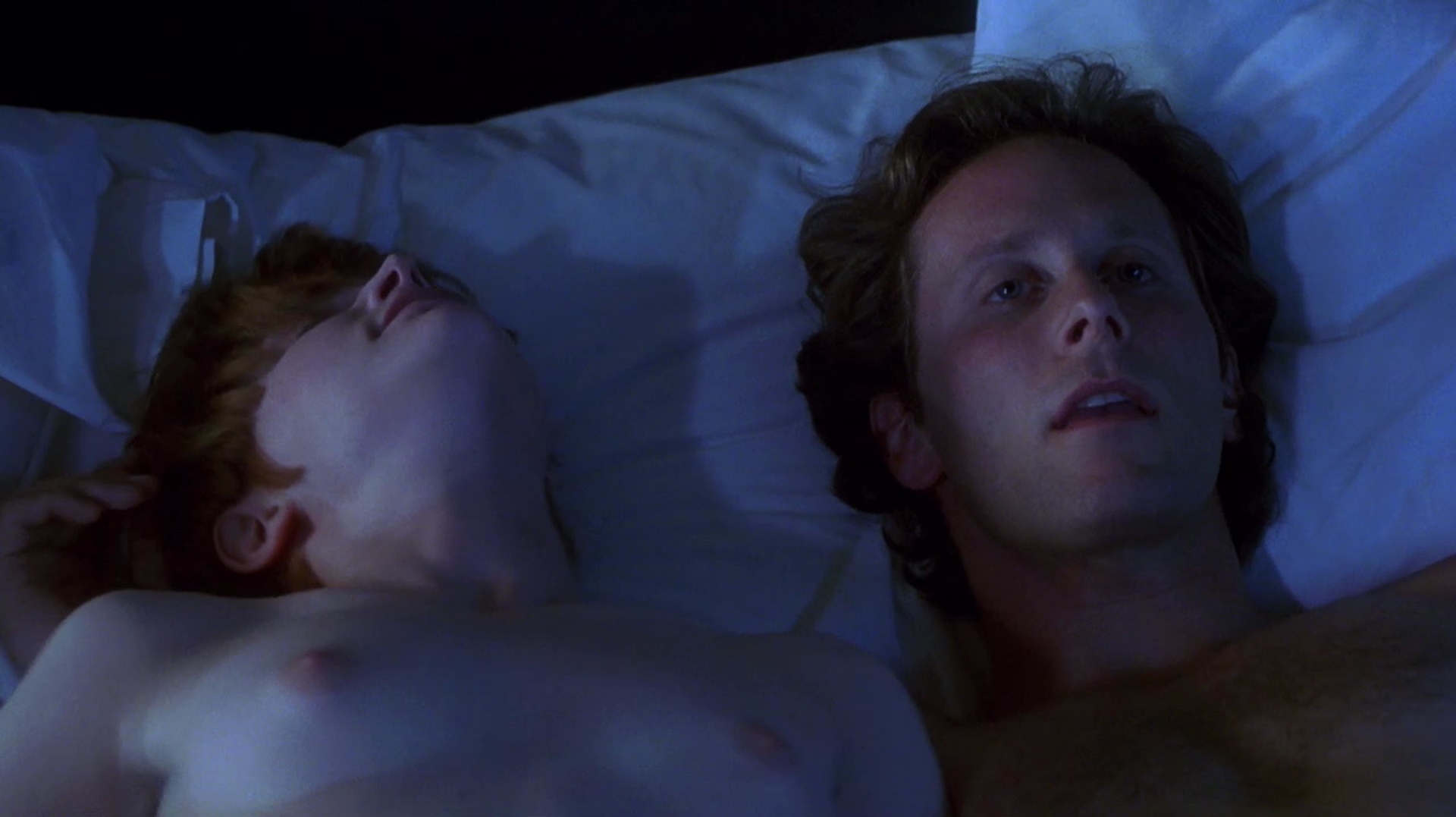 Naked Bridget Fonda In Single White Female