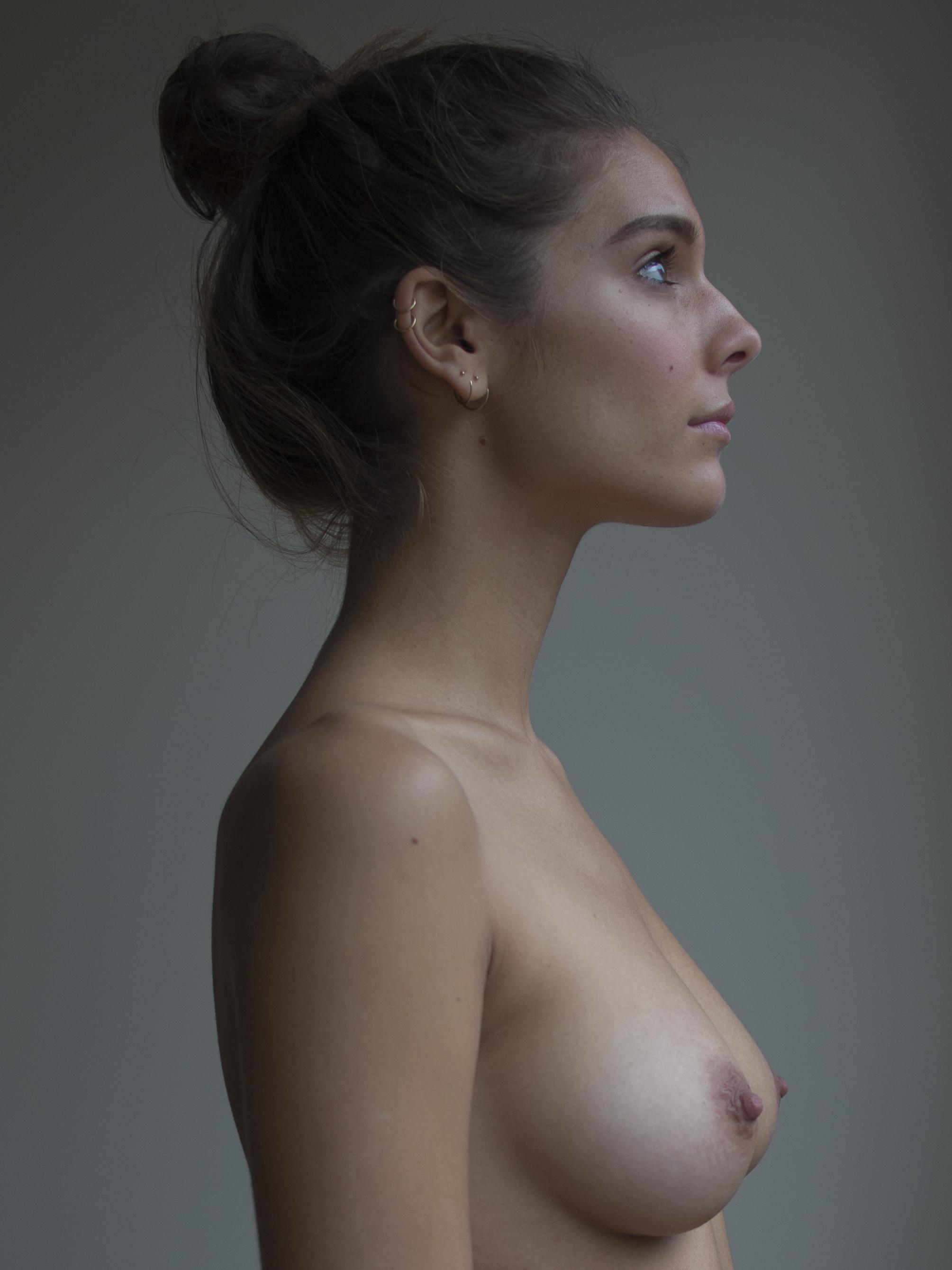 Naked Caitlin Stasey Added 07 19 2016 By Bot