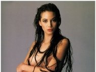 Naked Christy Turlington Added By Gwen Ariano