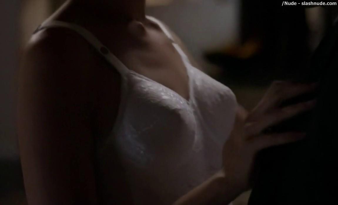 Naked Caitlin Fitzgerald In Masters Of Sex 