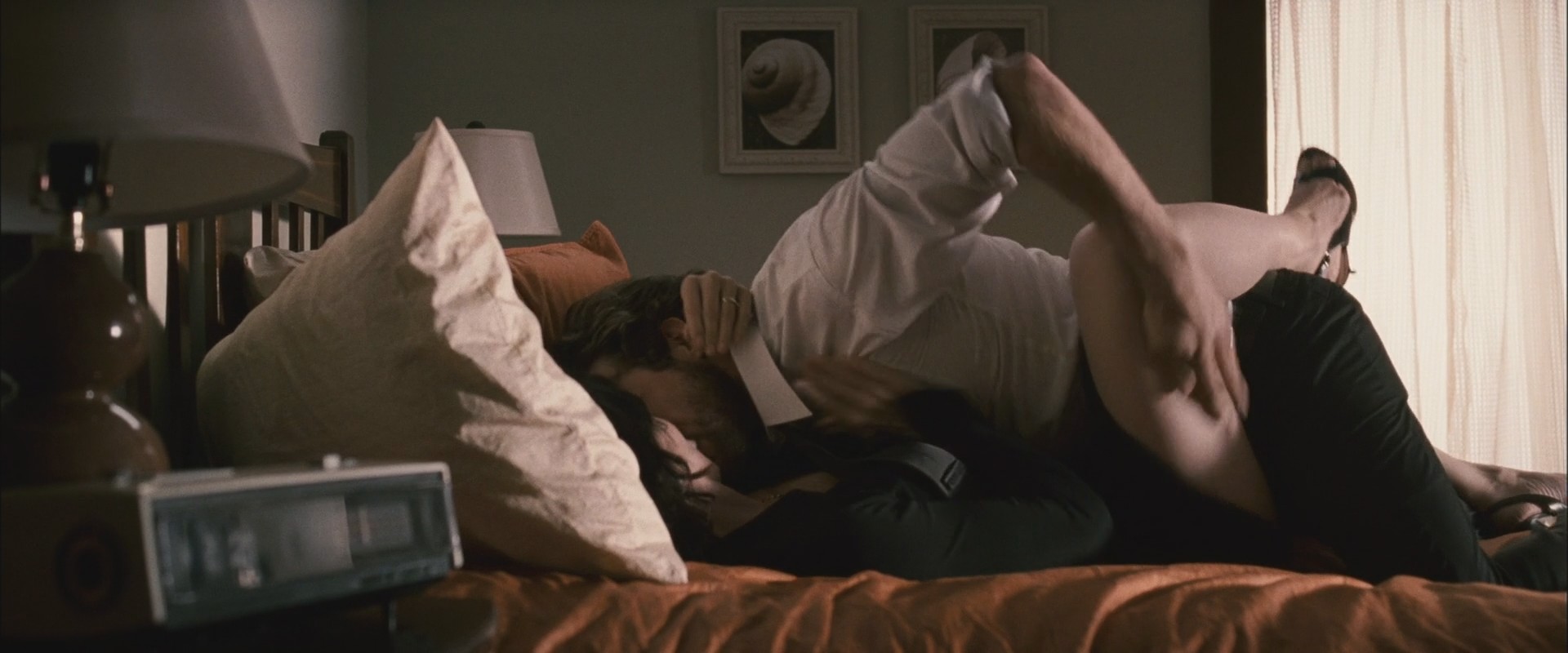 Carrie-Anne Moss Sex Scene