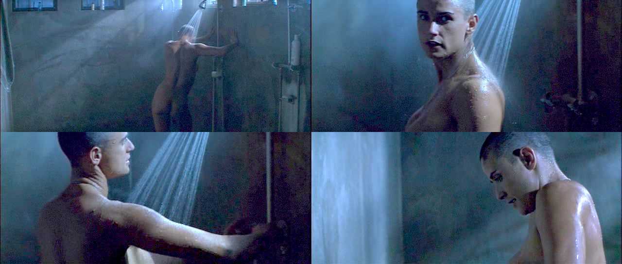 Demi moore naked in gi jane