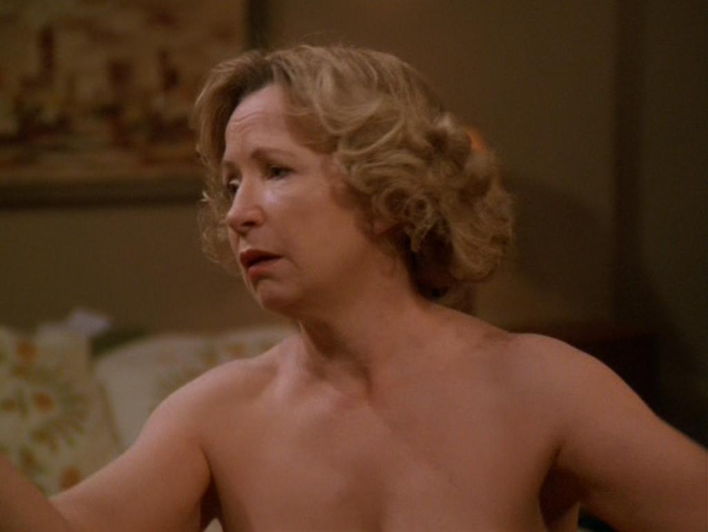 Naked Debra Jo Rupp in That '70s Show < ANCENSORED