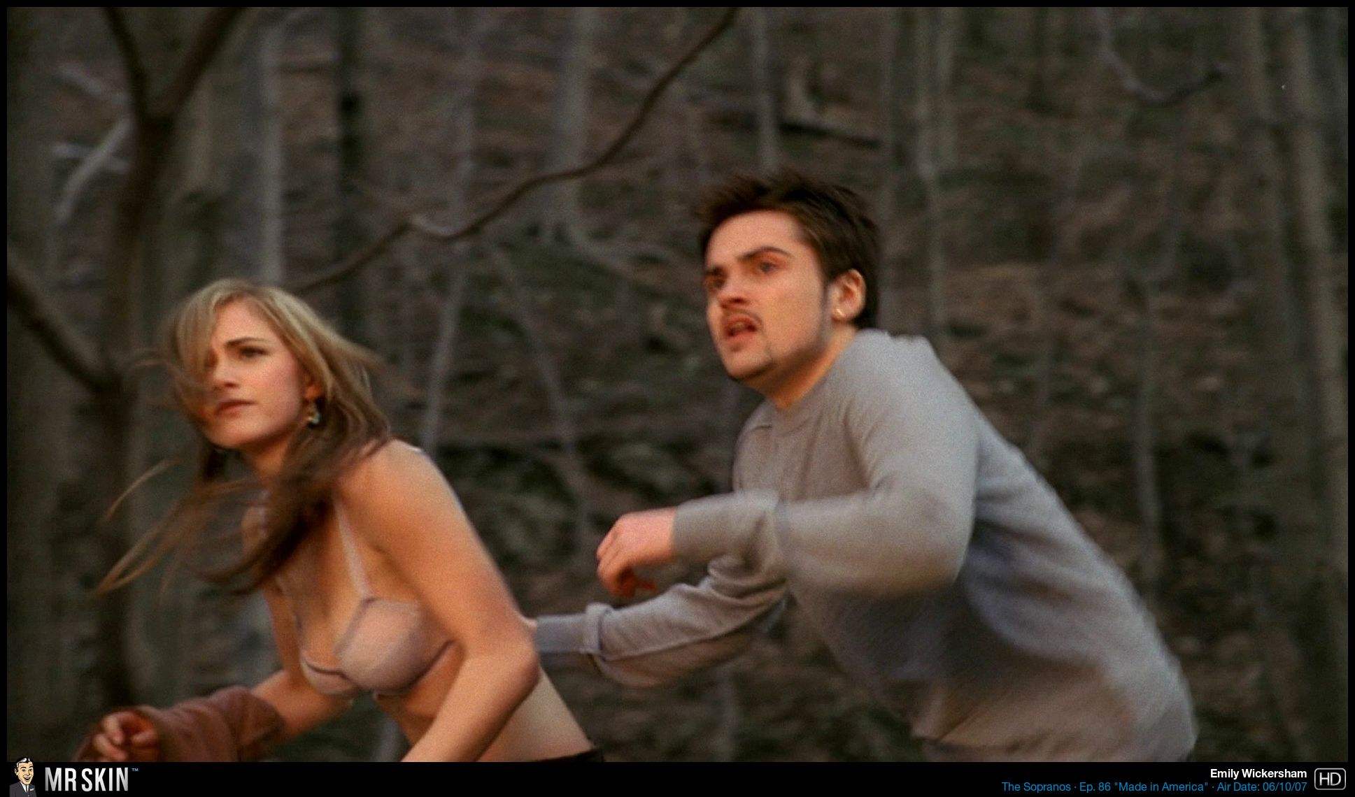 Naked Emily Wickersham in The Sopranos < ANCENSORED