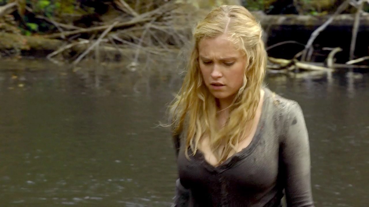 Naked Eliza Taylor In The 100