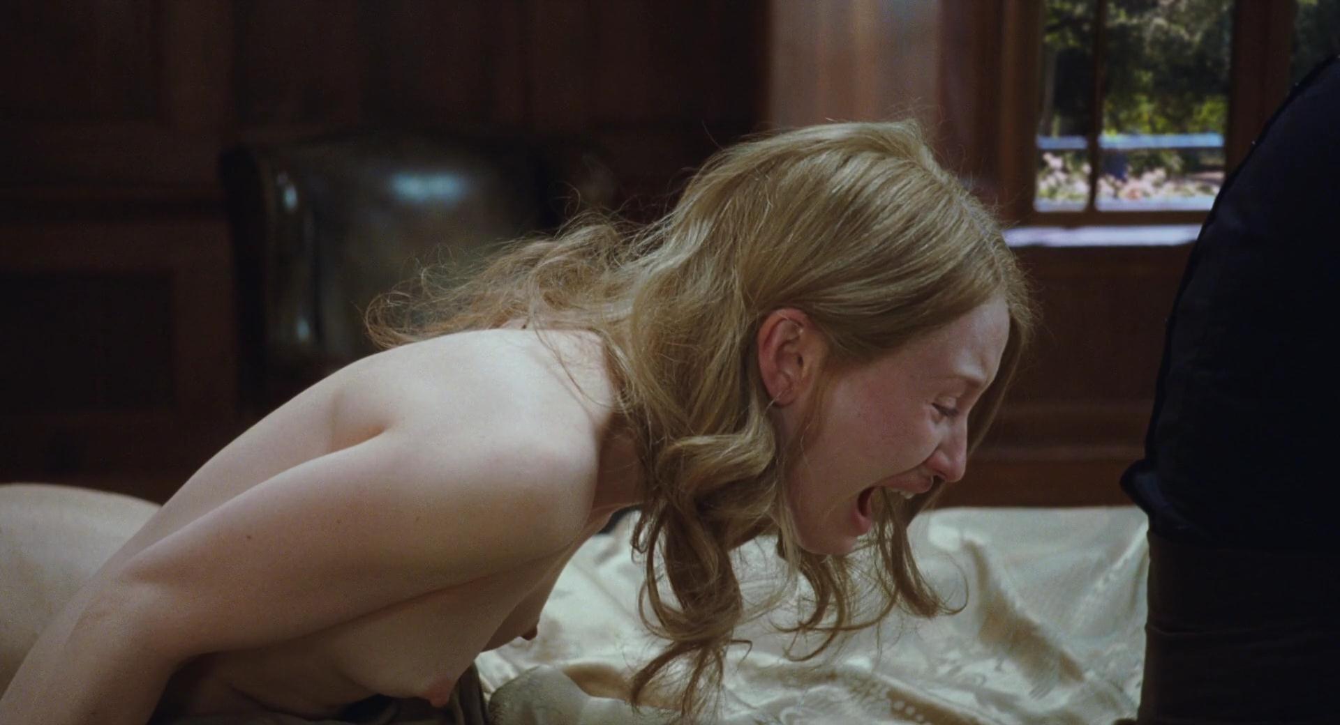 Emily Browning Nude Pics Page 10