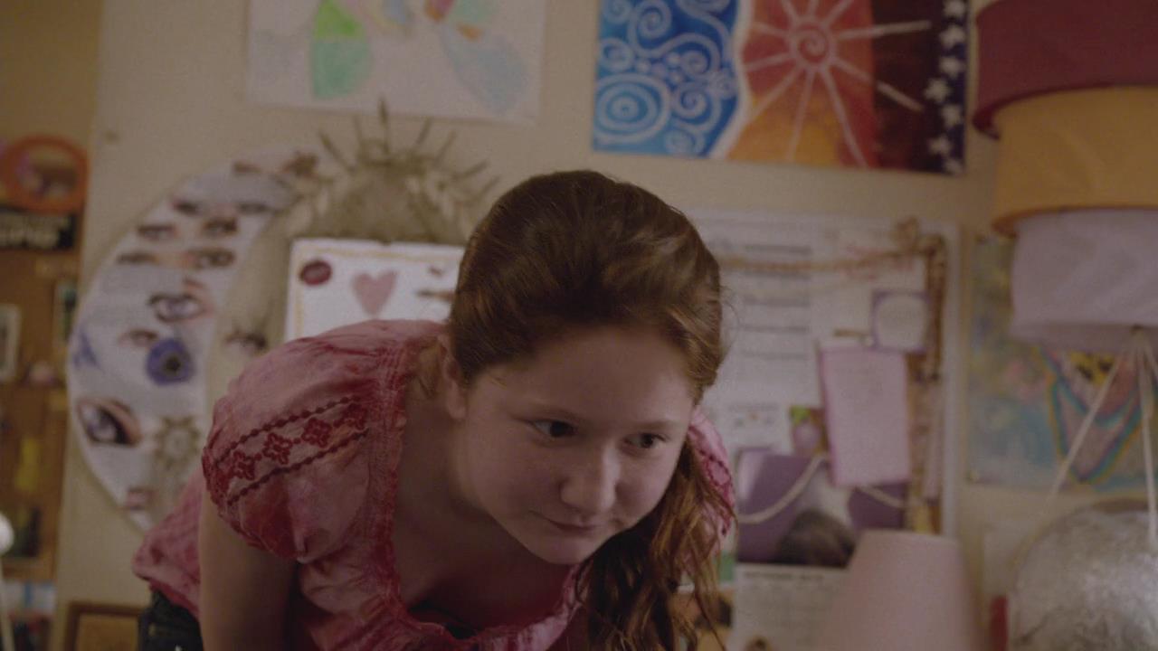 Emma Kenney Nude Pics Page 3