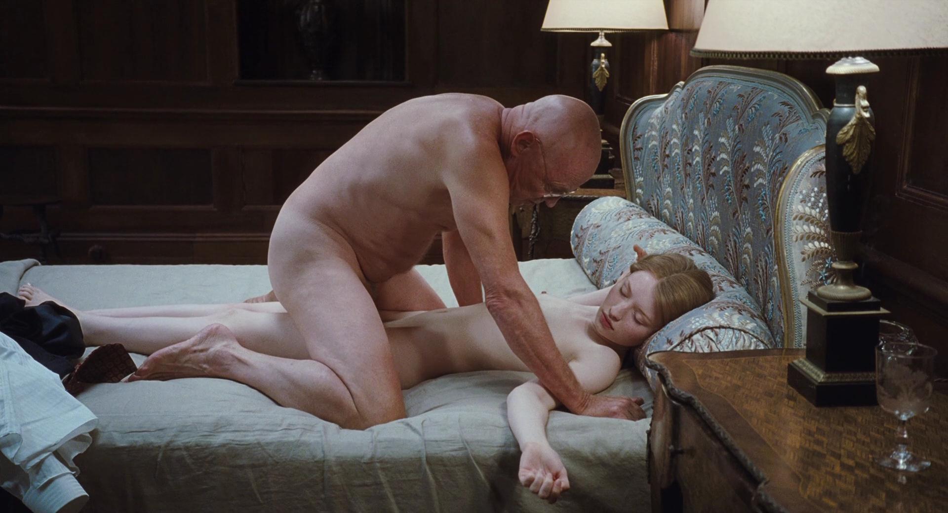 Emily Browning Nude Pics Page 8