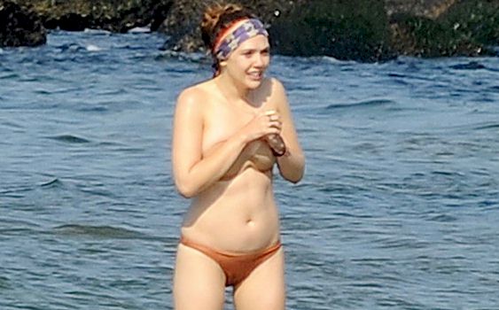 Naked Elizabeth Olsen In Beach Babes