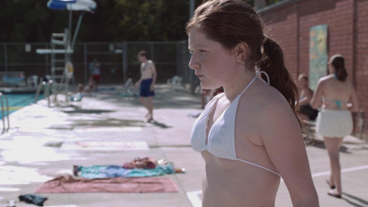 Emma Kenney Nude Pics Page 2