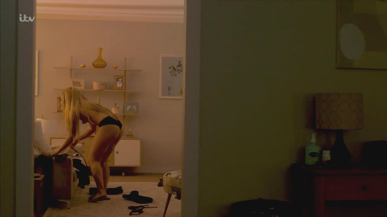 Naked Florence Pugh In Marcella 