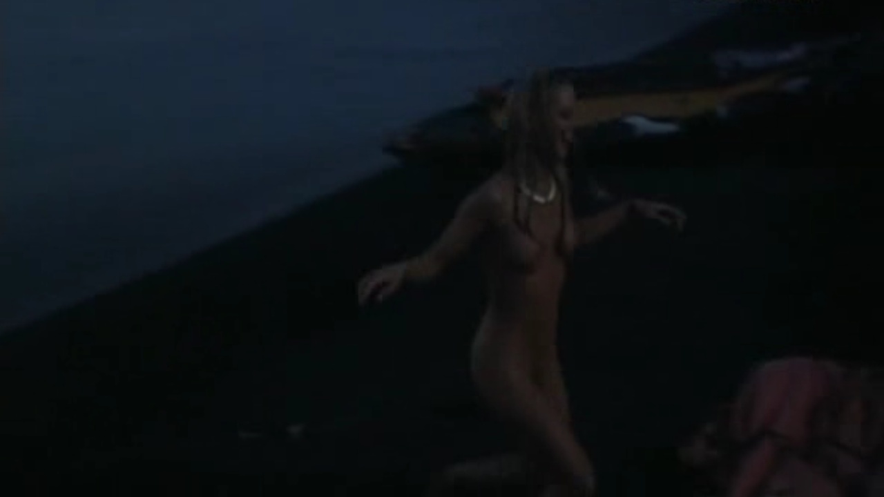 Naked Ilona Staller In Senza Buccia