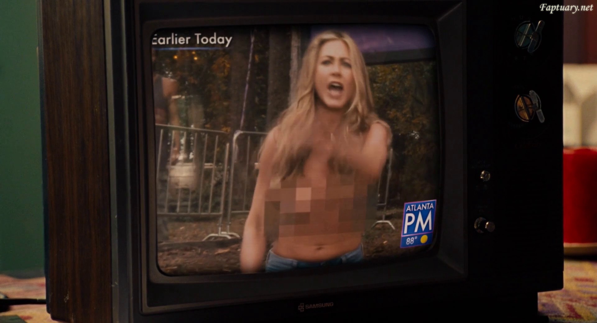 Jennifer aniston wanderlust nude scene