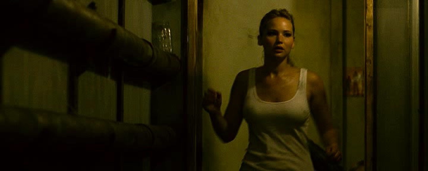 Naked Jennifer Lawrence In House At The End Of The Street