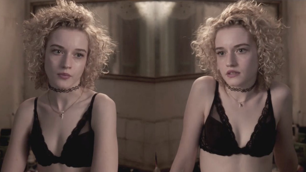 Naked Julia Garner In Girlssexiezpix Web Porn