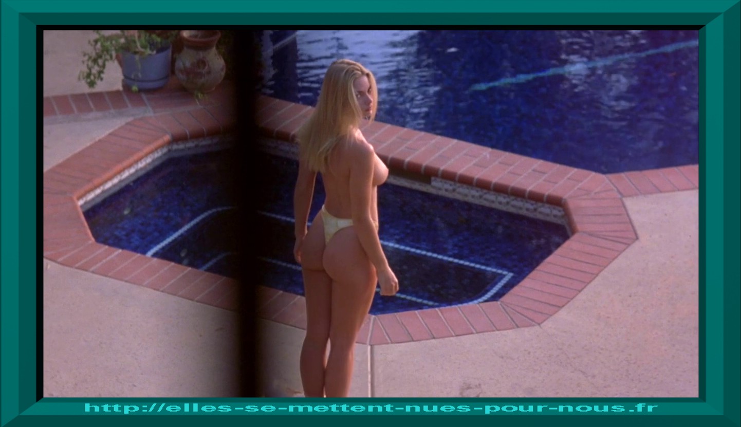 Jaime Pressly Nude Pics Page 6