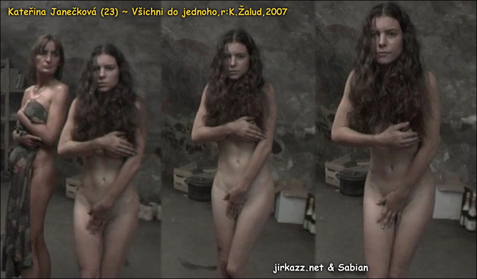 Caterina Scorsone Nude.