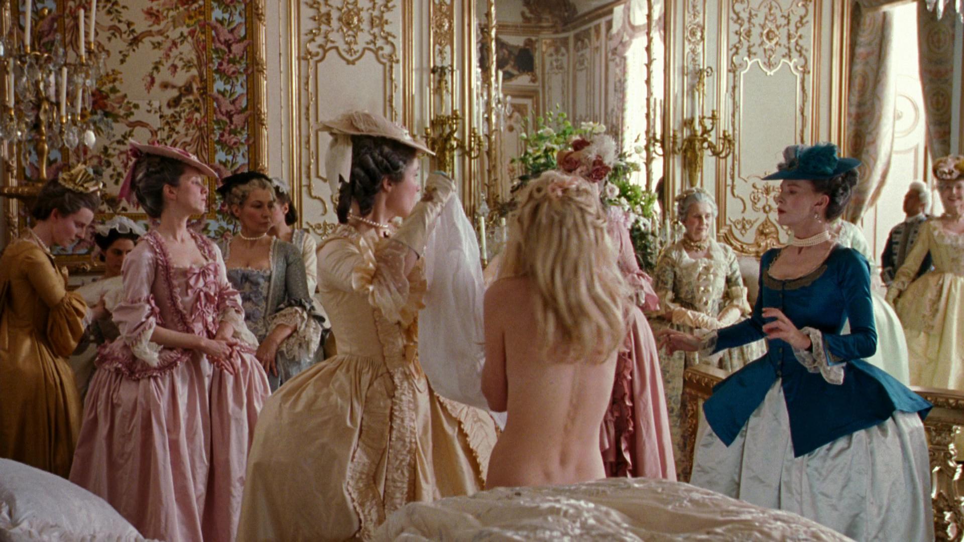 Naked Kirsten Dunst In Marie Antoinette 