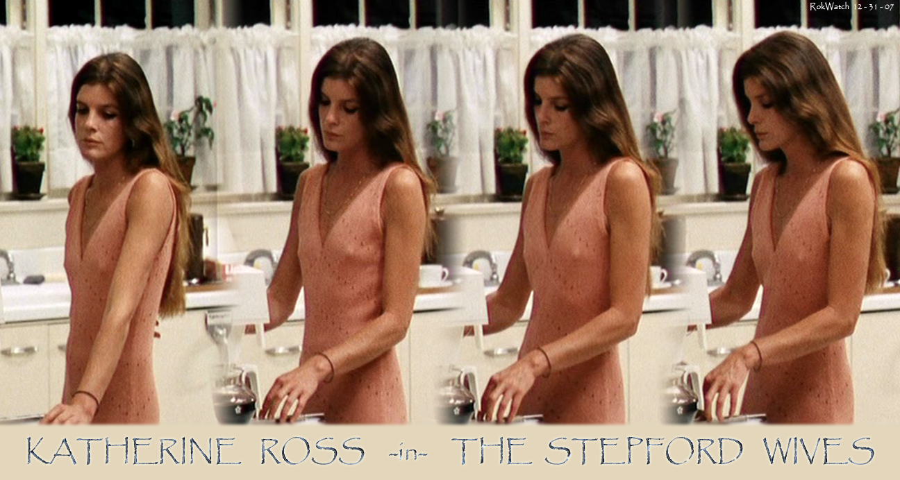 Naked Katharine Ross in The Stepford Wives < ANCENSORED