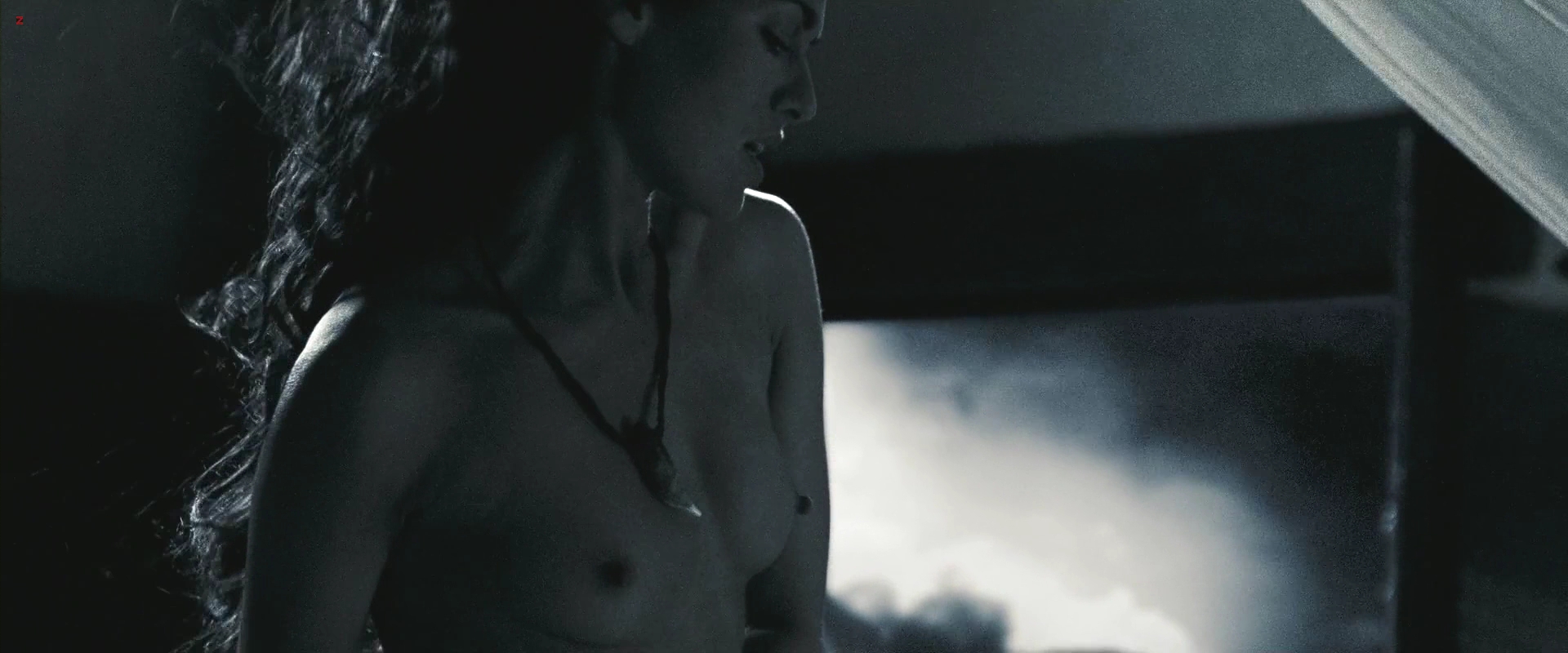 Naked Lena Headey In 300 Rise Of An Empire 9423