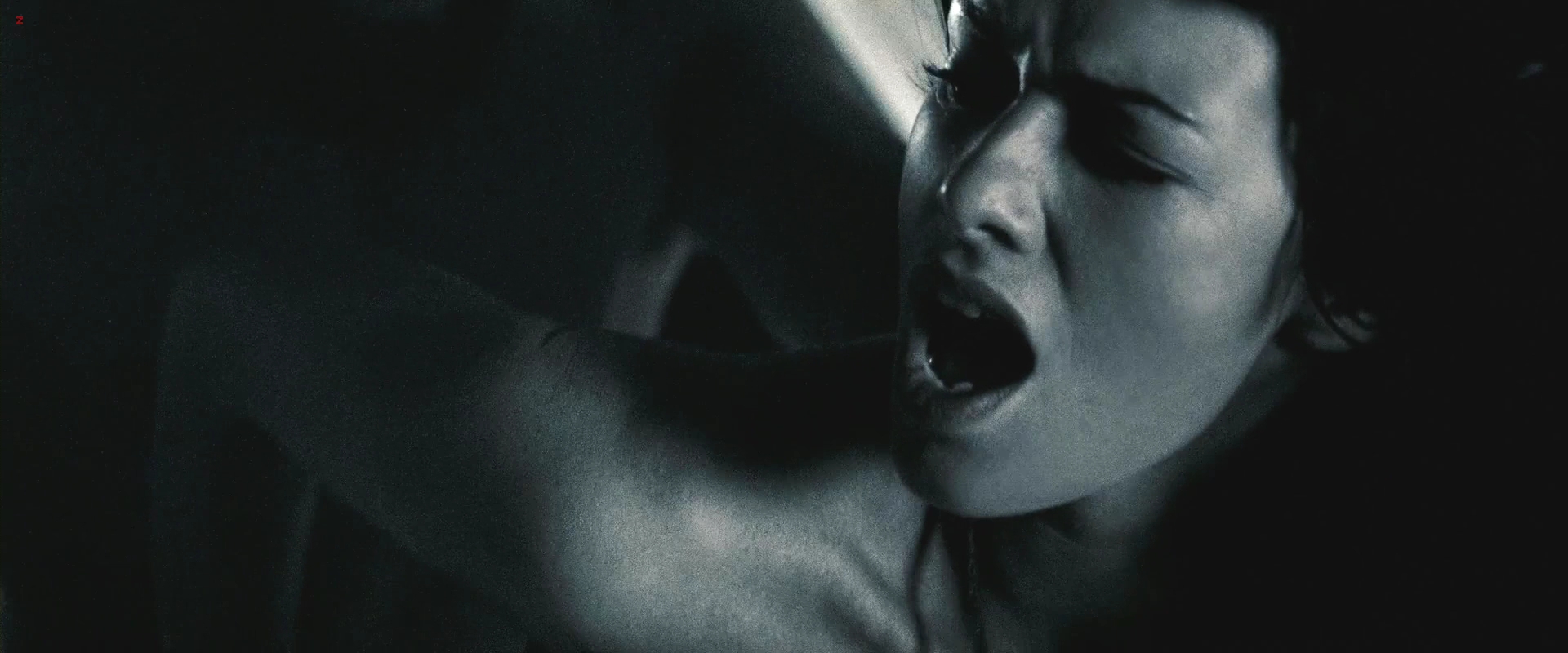 Naked Lena Headey In 300 Rise Of An Empire