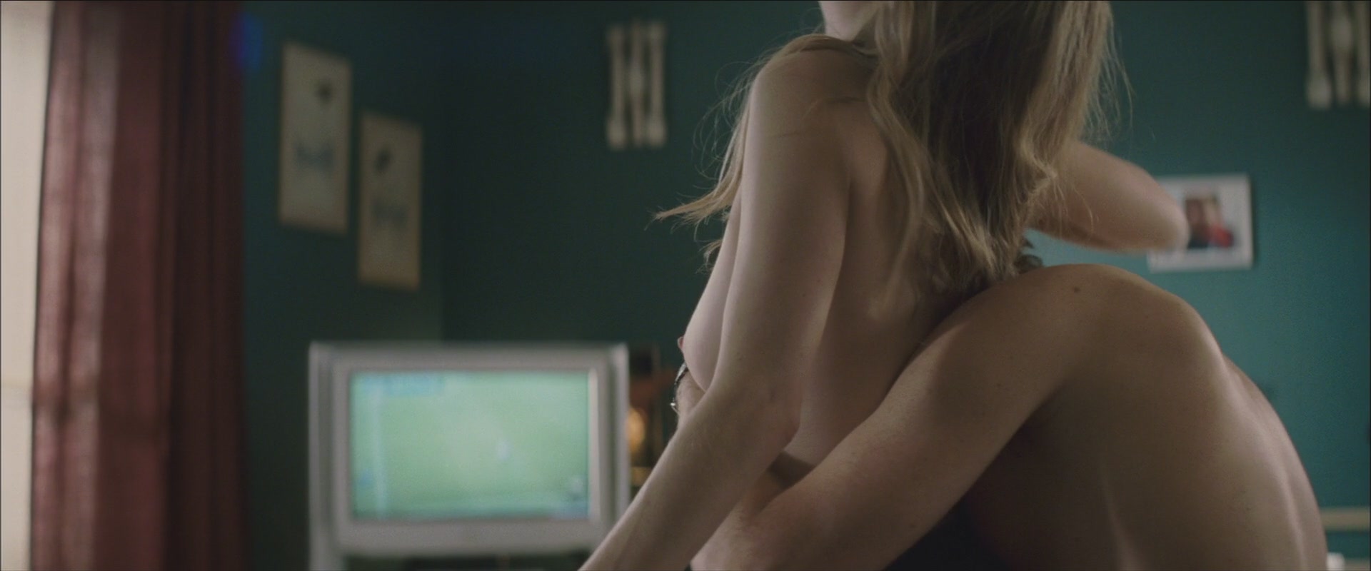 Naked Michelle Williams In Incendiary