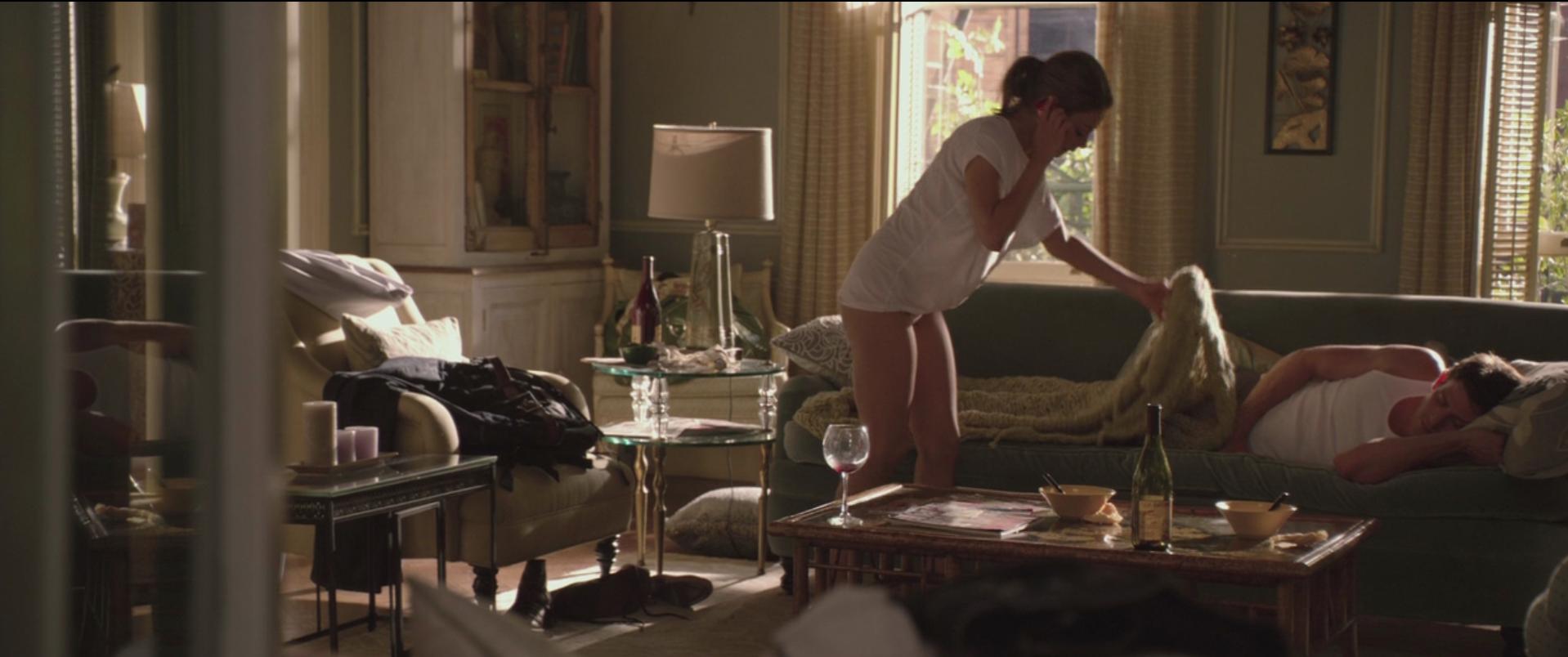 Naked Mila Kunis In Friends With Benefits