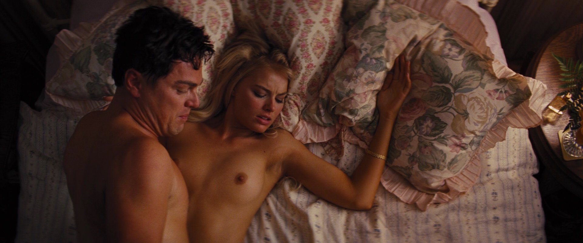 Margot Robbie Nuda In The Wolf Of Wall Street 8797