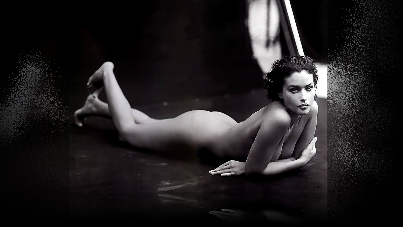 Monica Bellucci Nude Pics Page 1.