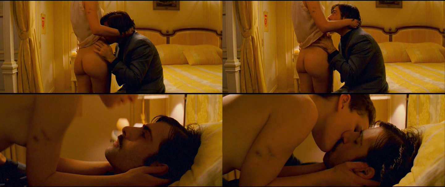 Naked Natalie Portman In Hotel Chevalier