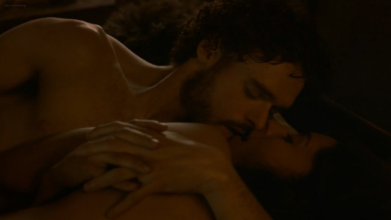 Naked Oona Chaplin In Game Of Thrones 