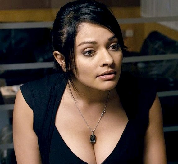 Naked Pooja Kumar In Vishwaroopam