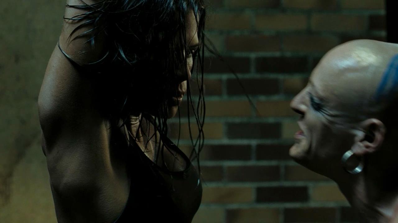 Naked Rhona Mitra In Doomsday