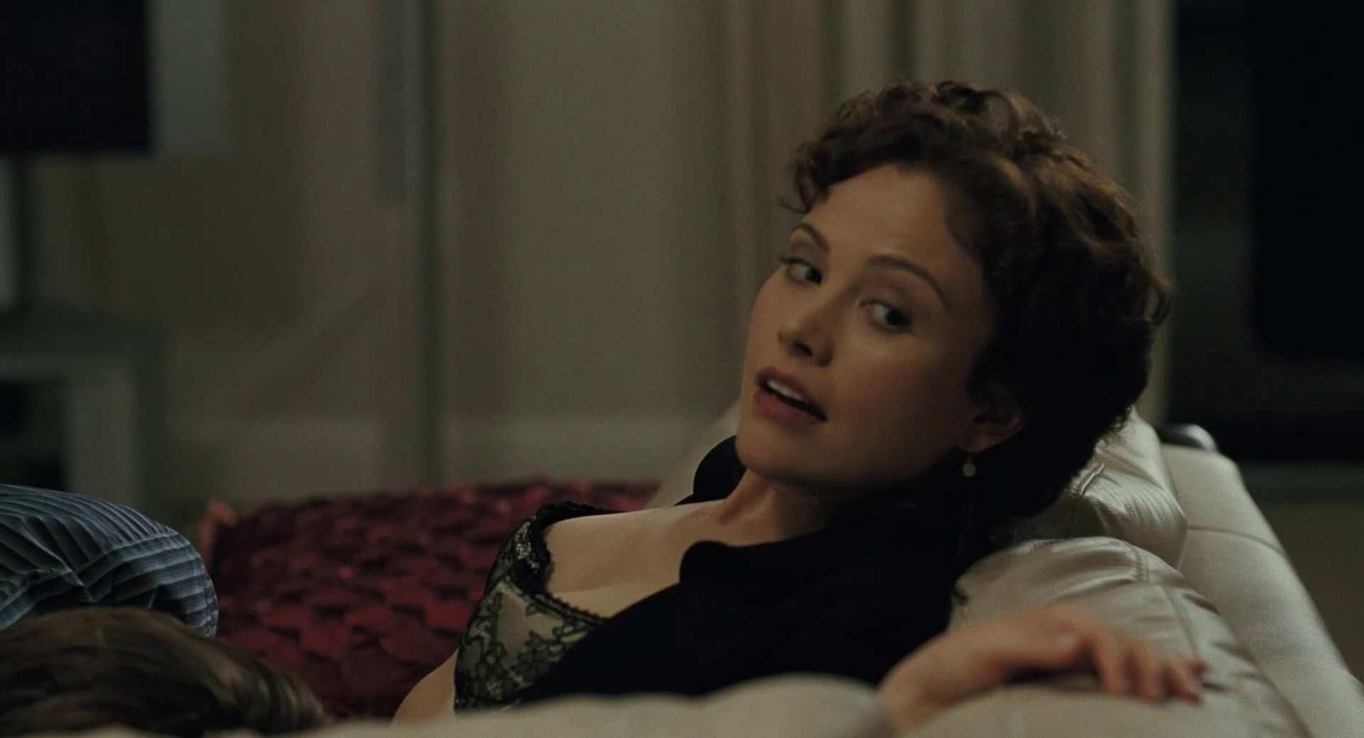 Reiko Aylesworth Nude