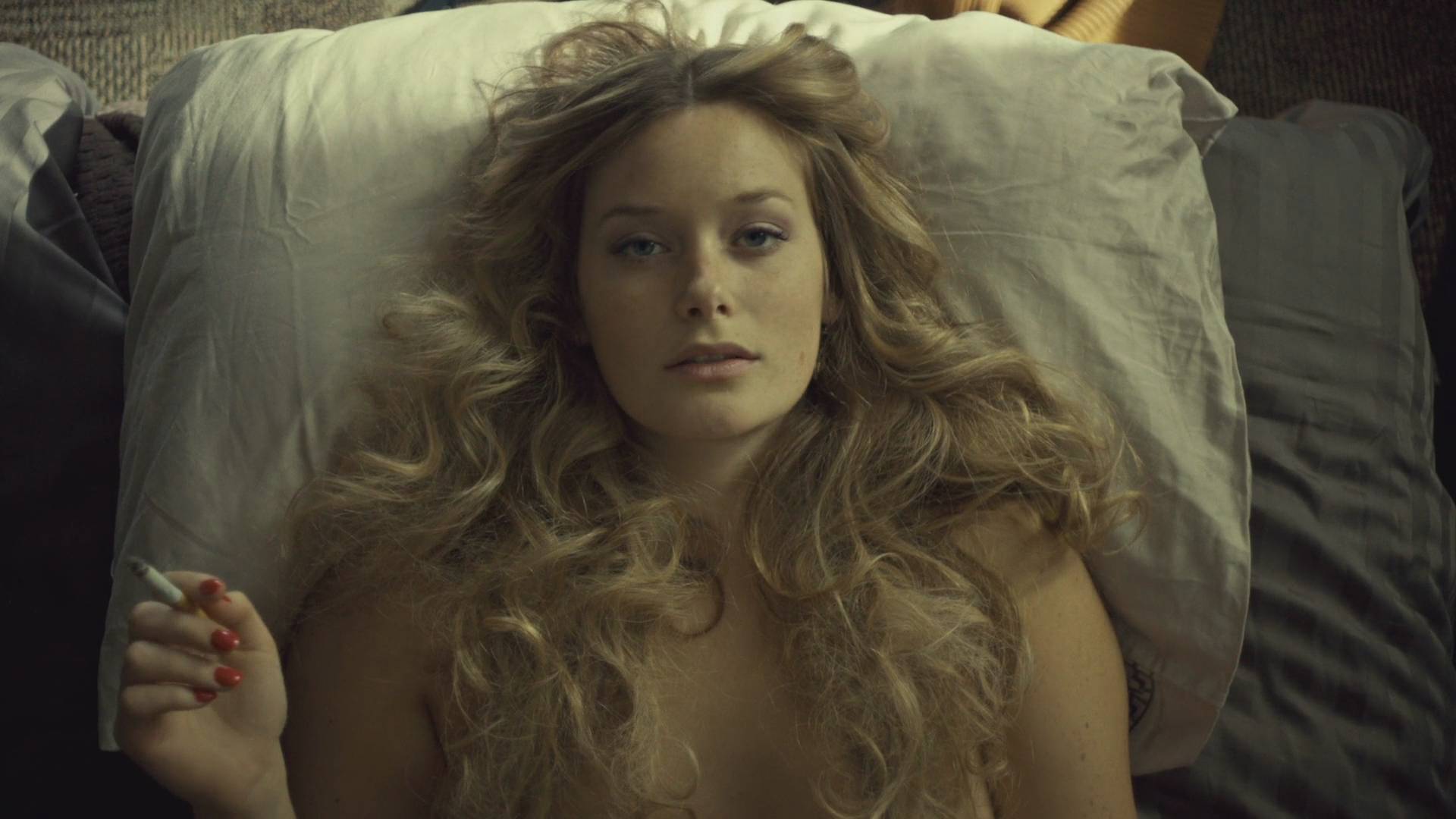 Naked Rachel Keller in Fargo < ANCENSORED