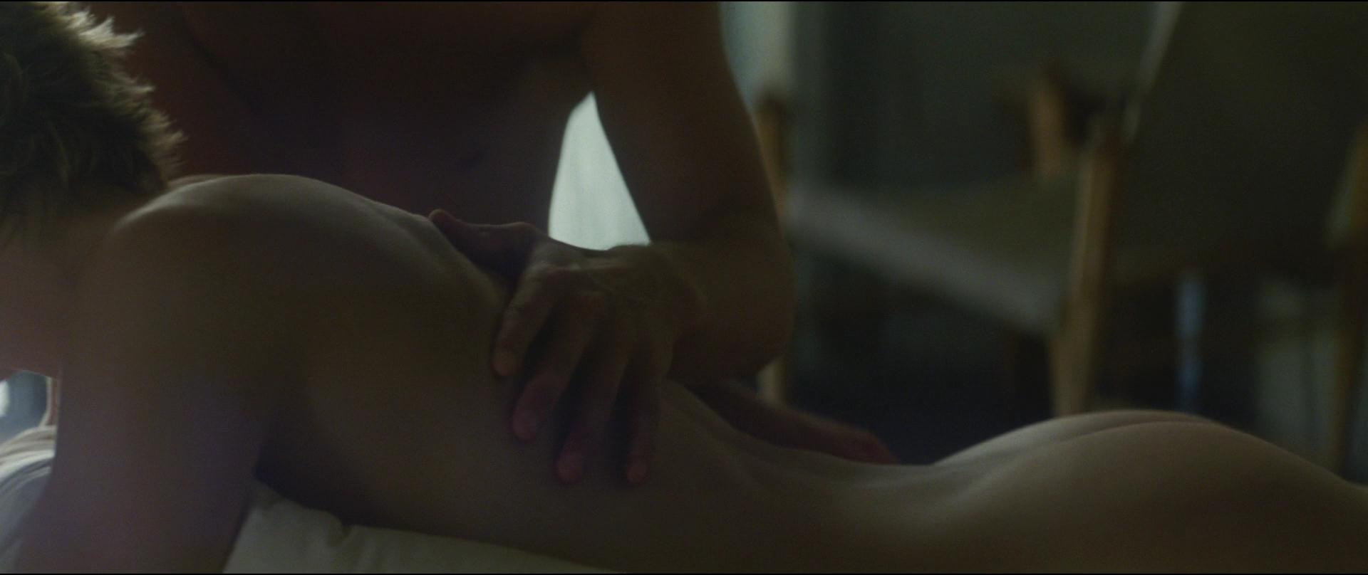 Naked Robin Wright In Adore 