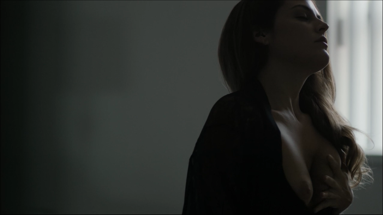 Naked Riley Keough In The Girlfriend Experience I