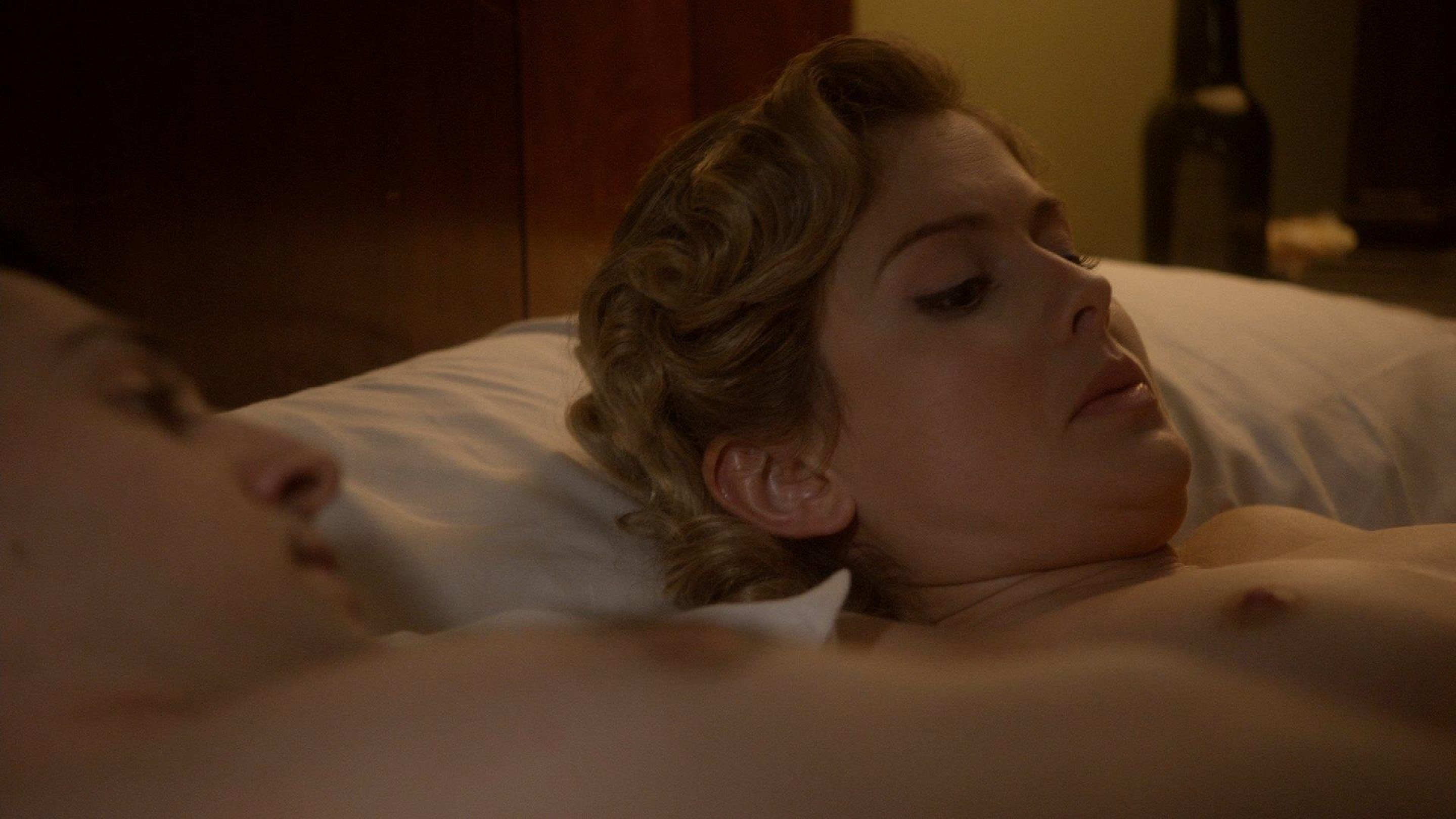 Naked Rose Mciver In Masters Of Sex.