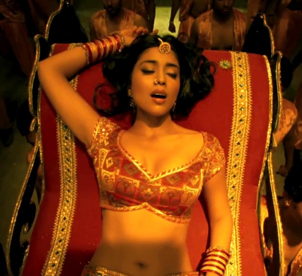 Shriya Saran Nude Pics Page 1