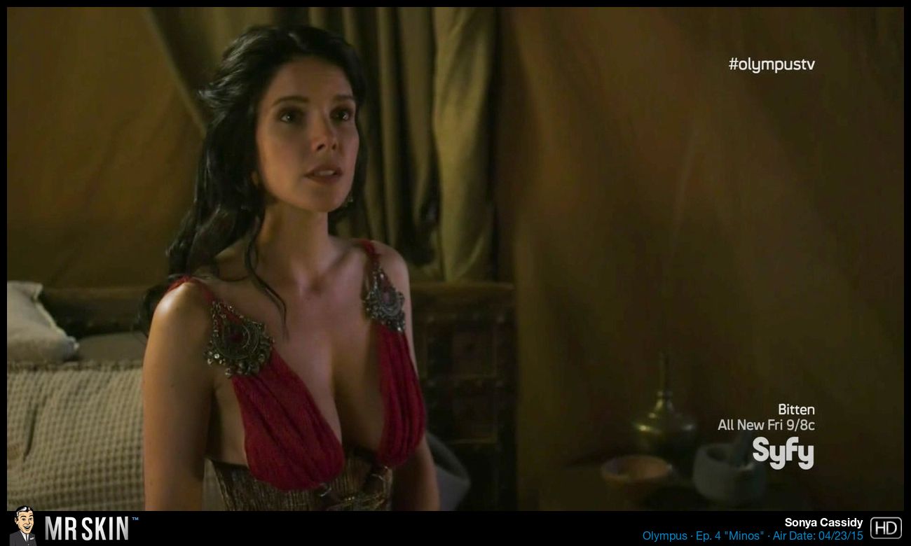 Naked Sonya Cassidy in Olympus ANCENSORED.