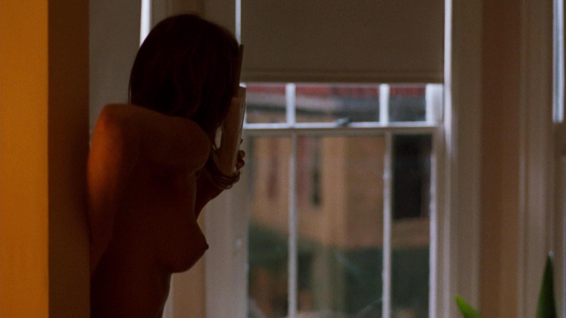 Naked Sharon Stone in The Specialist < ANCENSORED