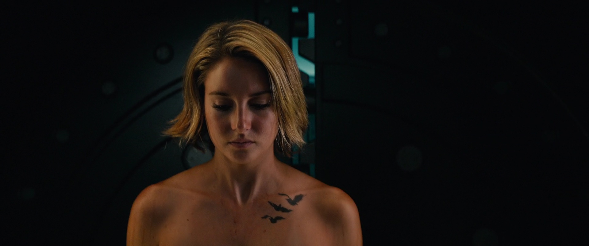 Ancensored shailene woodley The Price